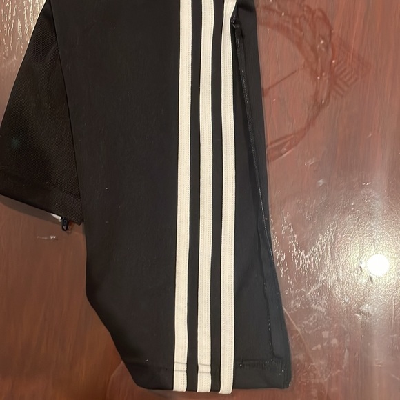 Children’s Adidas Aeroready pants - Picture 6 of 6